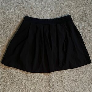 J. Crew Black Women's Skort Size Medium with Stretch